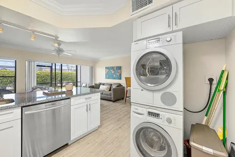 1605 S Us Highway 1 Jupiter FL 33477