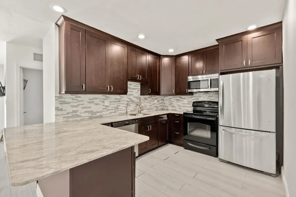 1637 N Victoria Park Road Fort Lauderdale FL 33305