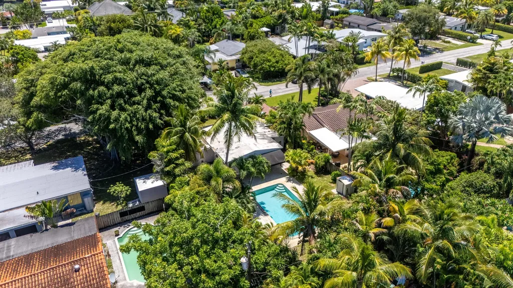 1637 N Victoria Park Road Fort Lauderdale FL 33305
