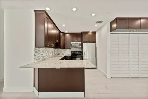1637 N Victoria Park Road Fort Lauderdale FL 33305