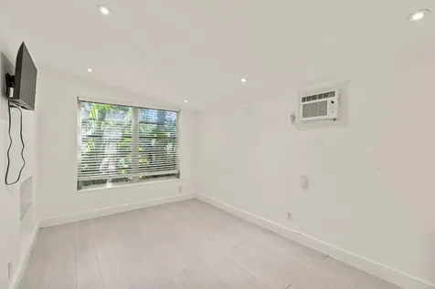 1637 N Victoria Park Road Fort Lauderdale FL 33305