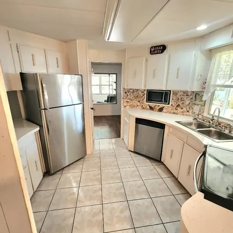 128 W Caribbean Port St Lucie FL 34952