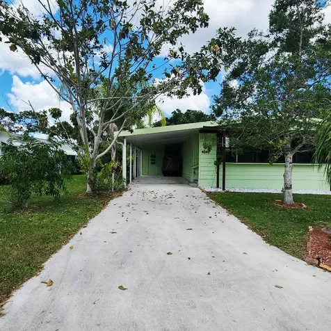 128 W Caribbean Port St Lucie FL 34952