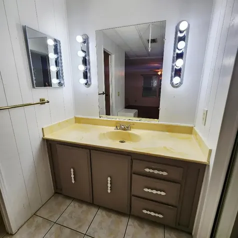 128 W Caribbean Port St Lucie FL 34952
