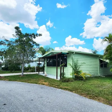 128 W Caribbean Port St Lucie FL 34952