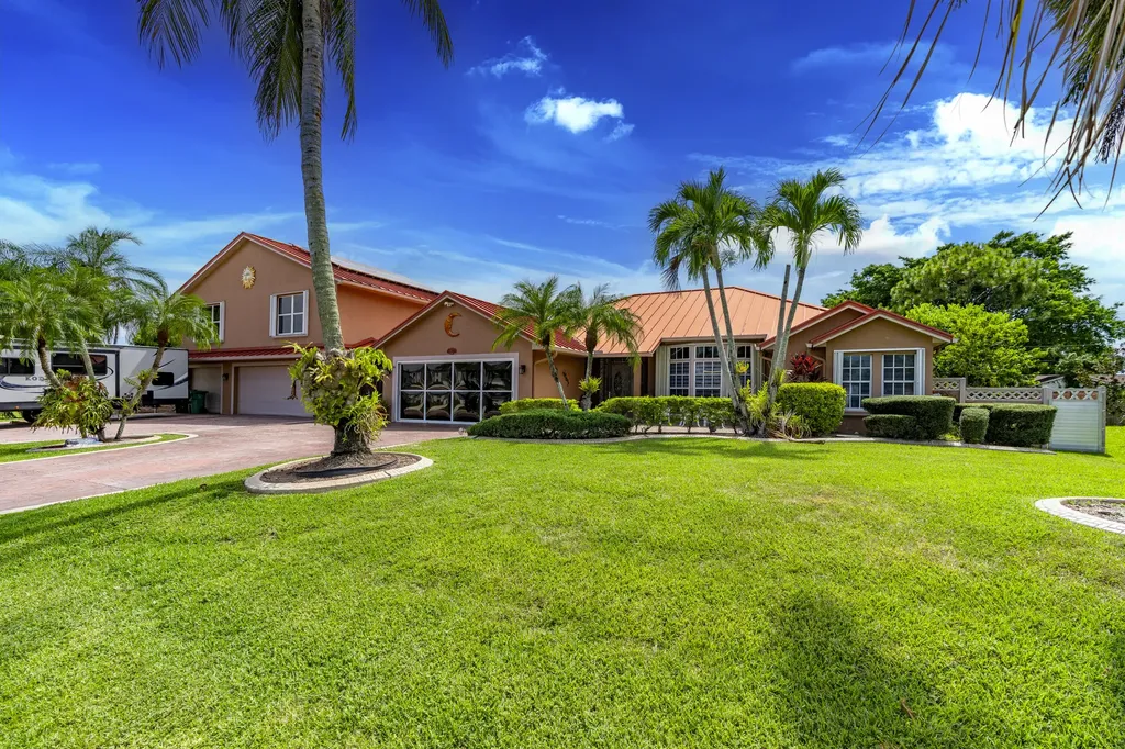 1652 SW Schleicher Lane Port St Lucie FL 34984
