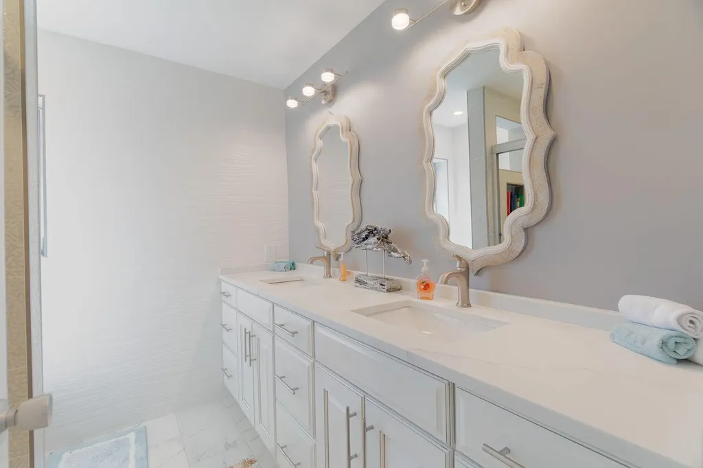 4370 Flax Court Palm Beach Gardens FL 33410