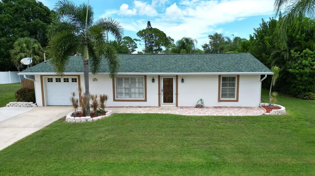 1713 SE Clearmont Street Port St Lucie FL 34983