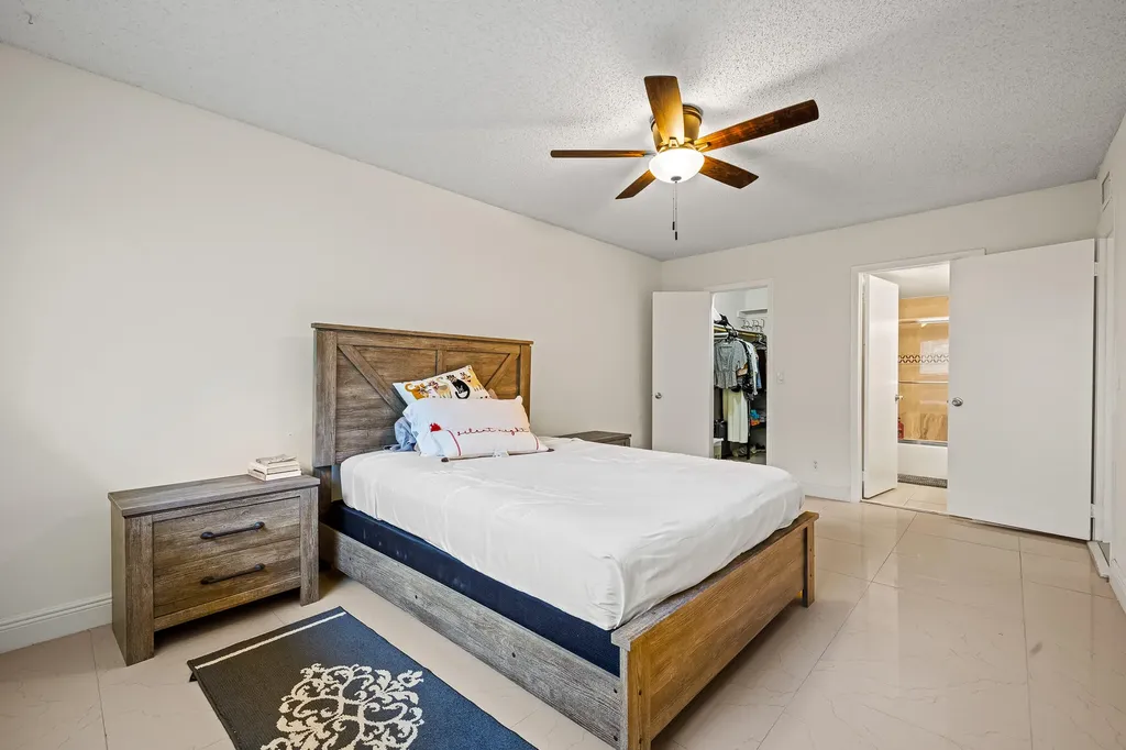 610 Trace Circle Deerfield Beach FL 33441