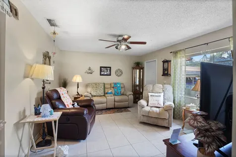 3324 S Jenkins Road Fort Pierce FL 34981