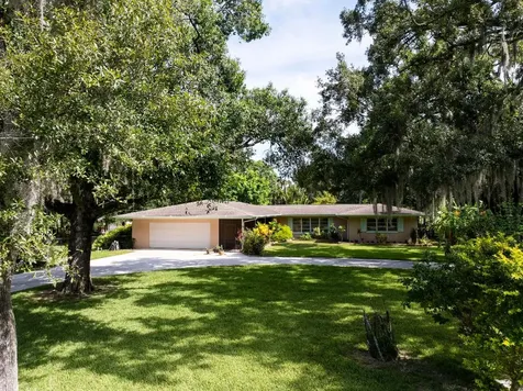 3912 Delaware Avenue Fort Pierce FL 34947