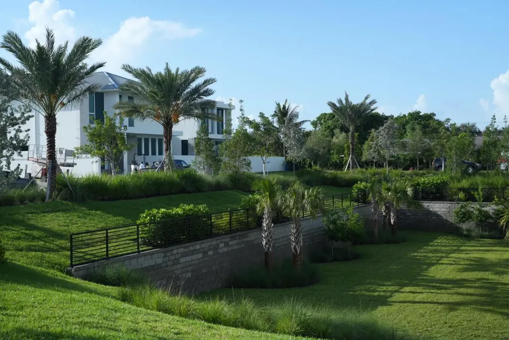 325 Grove Place Delray Beach FL 33444