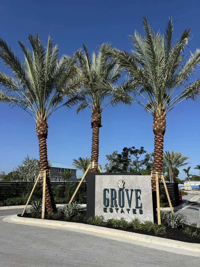 335 Grove Place Delray Beach FL 33444
