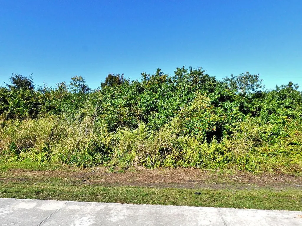 313 SW Becker Road Port St Lucie FL 34953