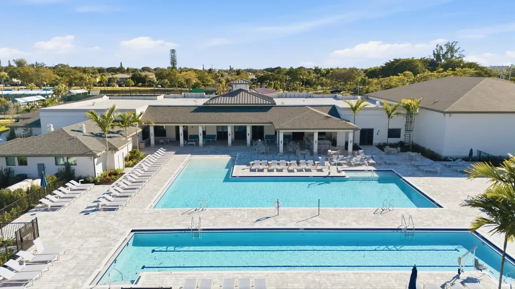 13670 Via Flora Delray Beach FL 33484