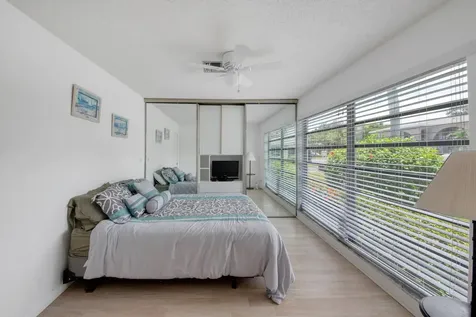 13670 Via Flora Delray Beach FL 33484
