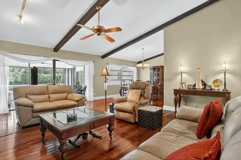 6043 Petaluma Drive Boca Raton FL 33433