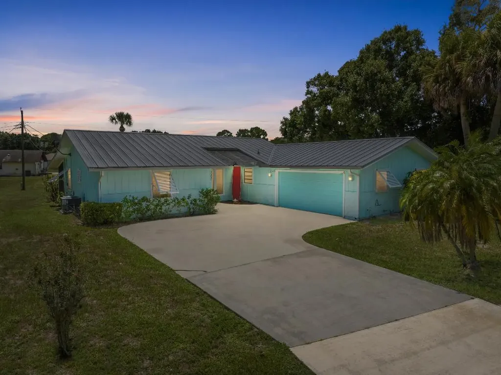 7205 Sebastian Road Fort Pierce FL 34951