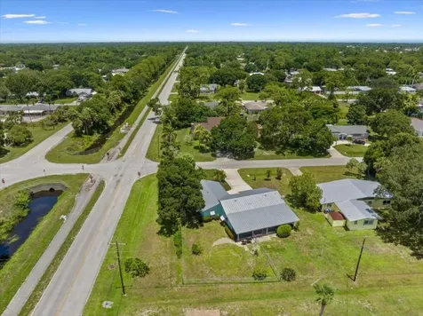 7205 Sebastian Road Fort Pierce FL 34951