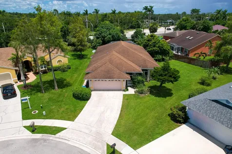 102 Oxford Court Royal Palm Beach FL 33411