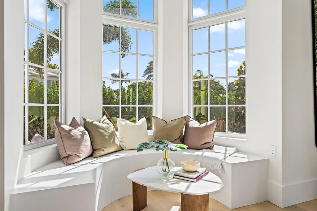 301 Plantation Road Palm Beach FL 33480