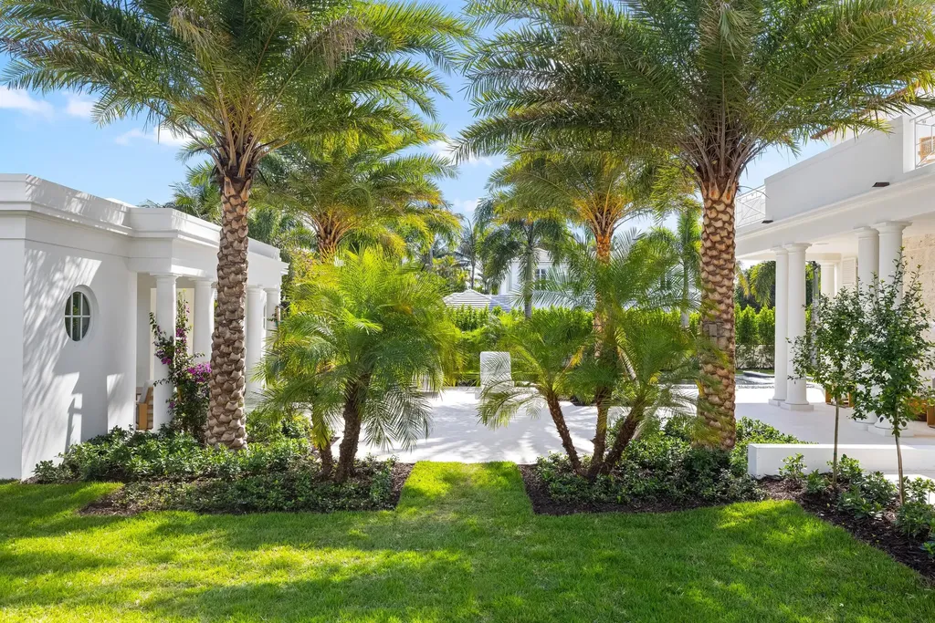 301 Plantation Road Palm Beach FL 33480