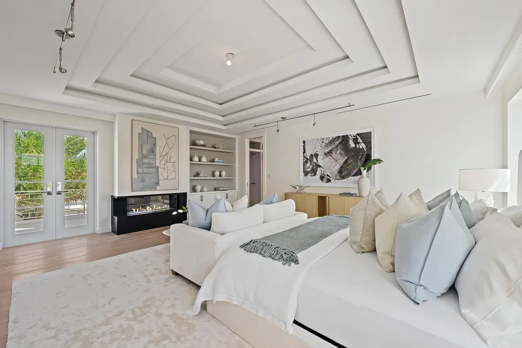 301 Plantation Road Palm Beach FL 33480