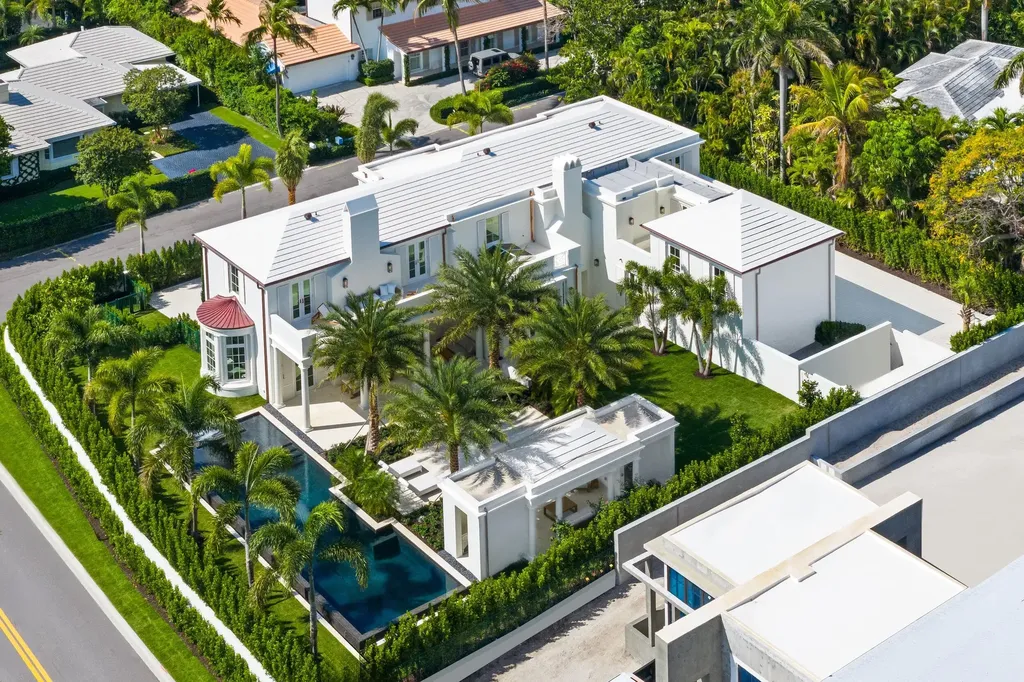 301 Plantation Road Palm Beach FL 33480