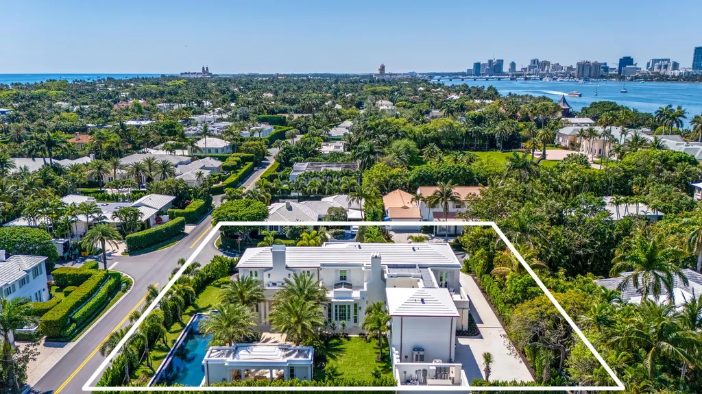 301 Plantation Road Palm Beach FL 33480
