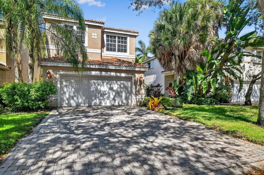 6323 NW 36th Avenue Coconut Creek FL 33073