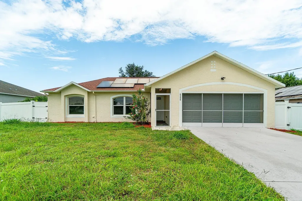 4398 SW Verink Street Port St Lucie FL 34953