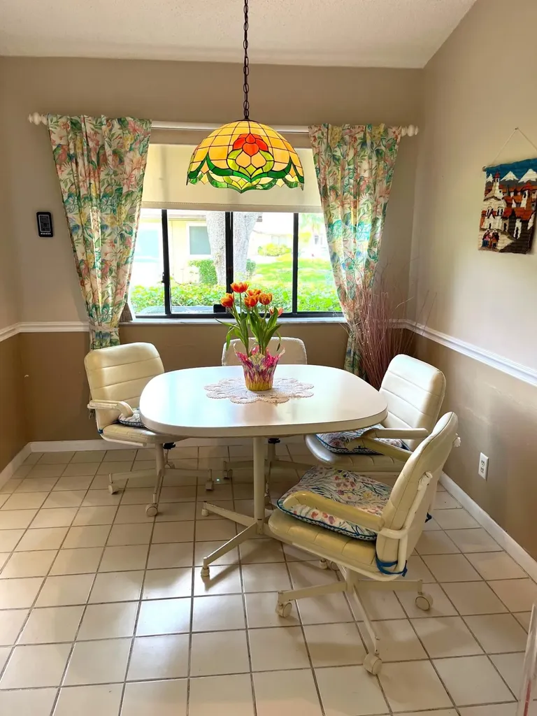 139 Meander Circle Royal Palm Beach FL 33411