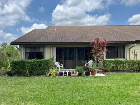 139 Meander Circle Royal Palm Beach FL 33411