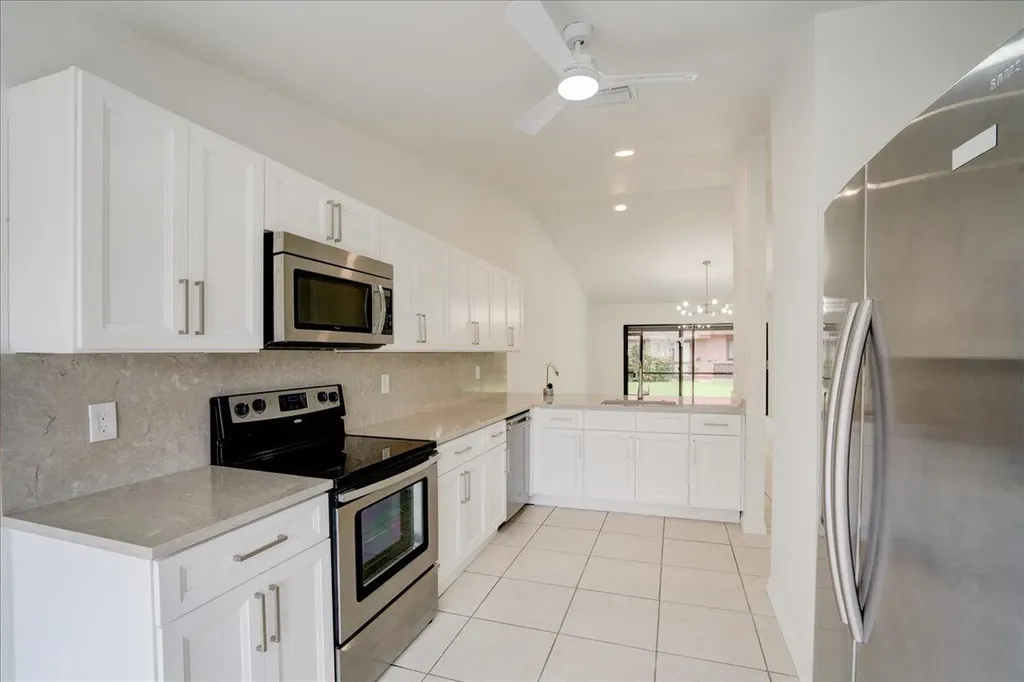 3 Fawlkland Circle Boynton Beach FL 33426