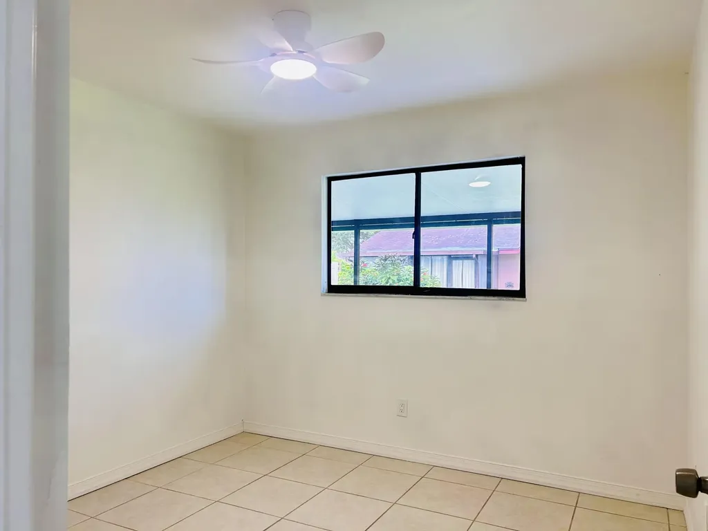 3 Fawlkland Circle Boynton Beach FL 33426