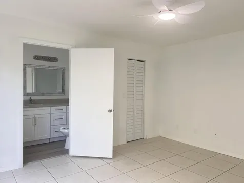 3 Fawlkland Circle Boynton Beach FL 33426