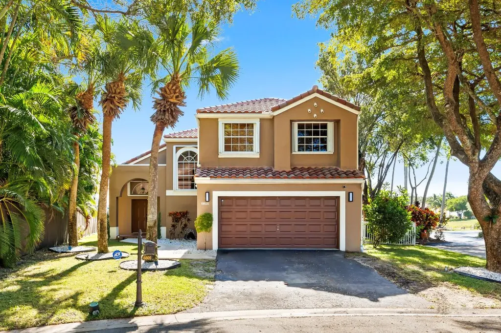 6805 NW 75th Court Parkland FL 33067