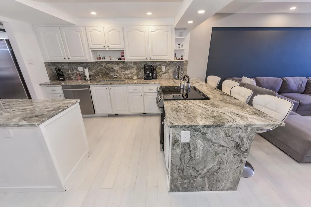 1401 S Federal Highway Boca Raton FL 33432