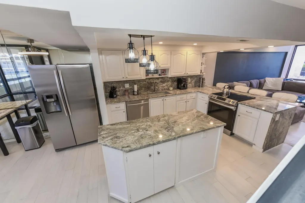 1401 S Federal Highway Boca Raton FL 33432