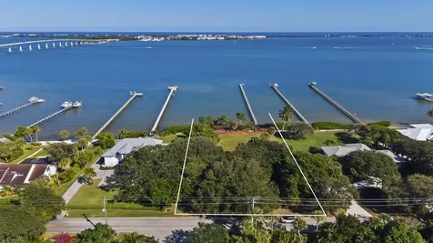 36 S Sewalls Point Road Sewalls Point FL 34996