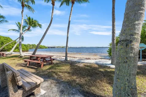 36 S Sewalls Point Road Sewalls Point FL 34996