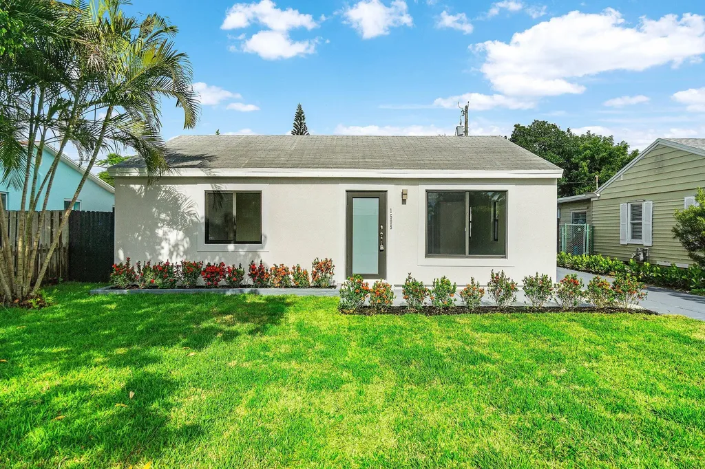 1505 N N Street Lake Worth Beach FL 33460
