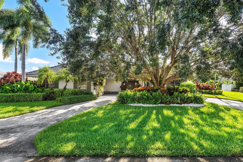 1392 Partridge Place Boynton Beach FL 33436