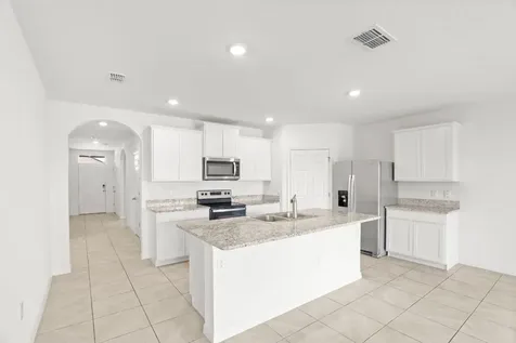 2053 Farmhouse Road SE Palm Bay FL 32909