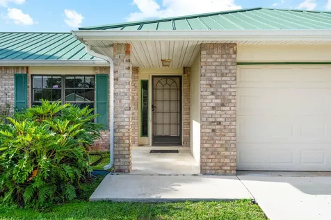 5940 NW Brenda Circle Port St Lucie FL 34986
