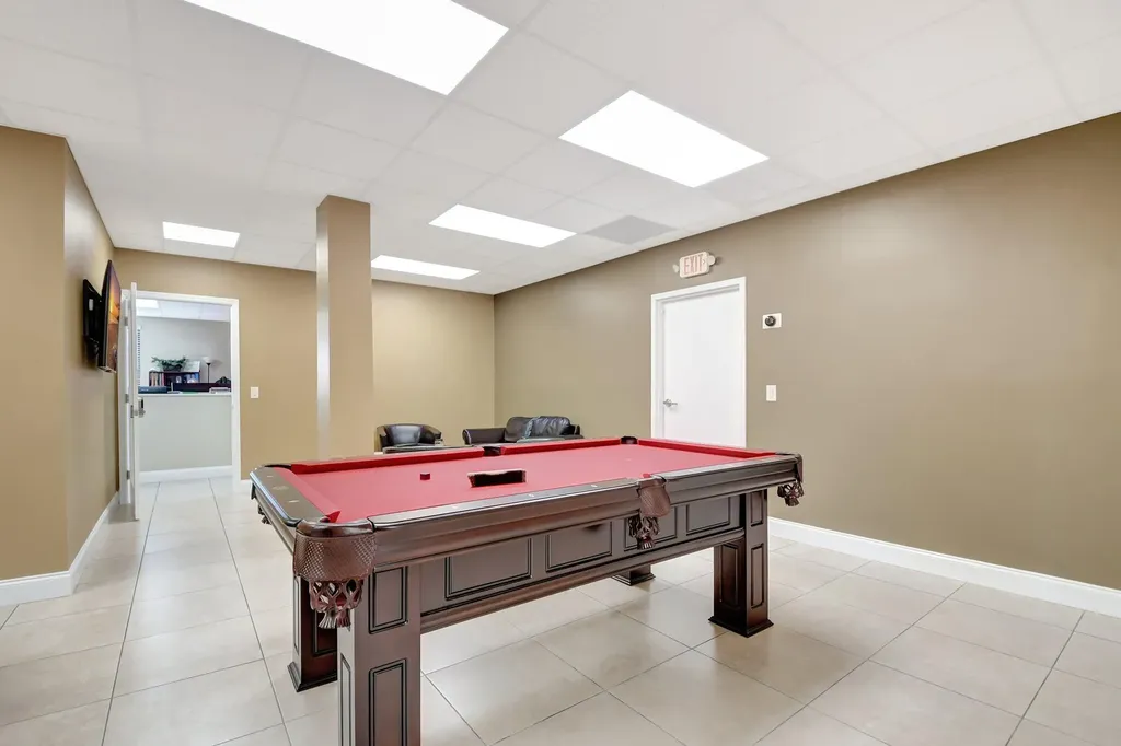 3379 S Military Trail Lake Worth FL 33463