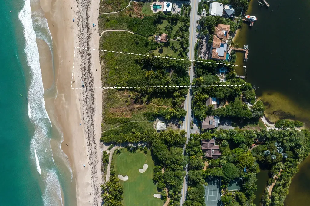 3070 S Ocean Boulevard Manalapan FL 33462