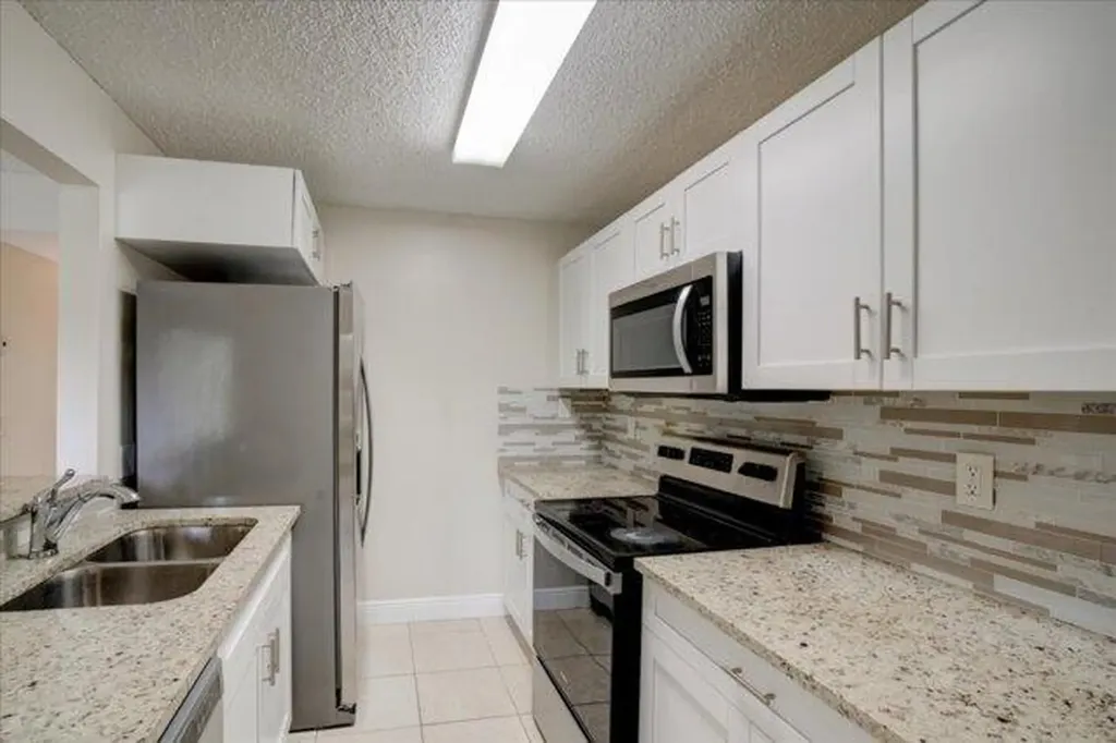 1104 Meadows Circle Boynton Beach FL 33436