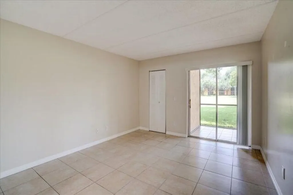 1104 Meadows Circle Boynton Beach FL 33436