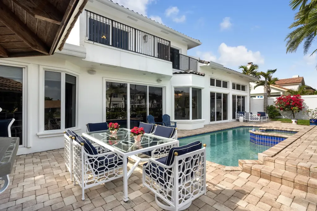 917 Iris Drive Delray Beach FL 33483